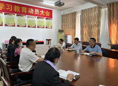 省人力资源开发局副局长李晓军一行到我县调研指导就业工作